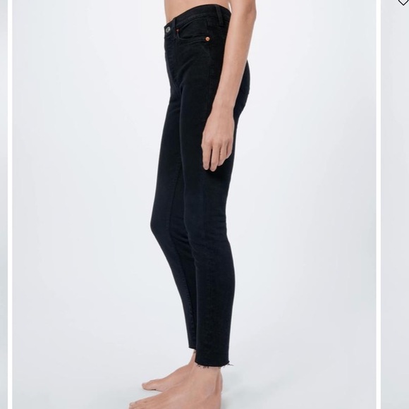 Comfort Stretch High Rise Ankle Crop - RE/DONE - Picture 6 of 12